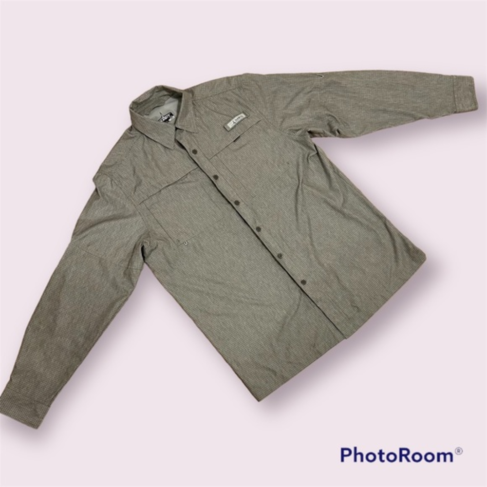 Habit Men’s Vented fishing hiking shirt with SPF 40. Size Medium Gray check‎ EUC